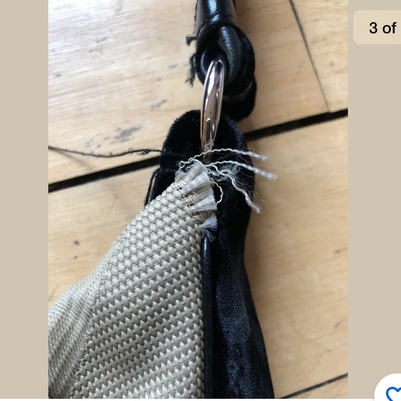 Yves Saint Laurent Velvet Bow Bag - Picture 2 of 8